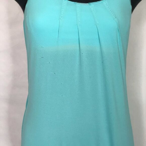 Lululemon Flow Active Tank - Women’s 2 - Picture 5 of 7